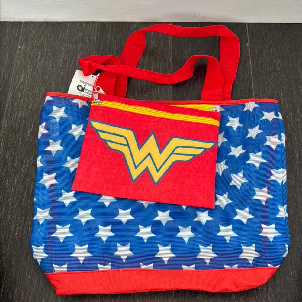 Wonder Woman Star Pattern Tote Bag - Red and Blue - Picture 4 of 8